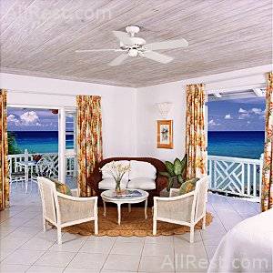 Coral Reef Club 26